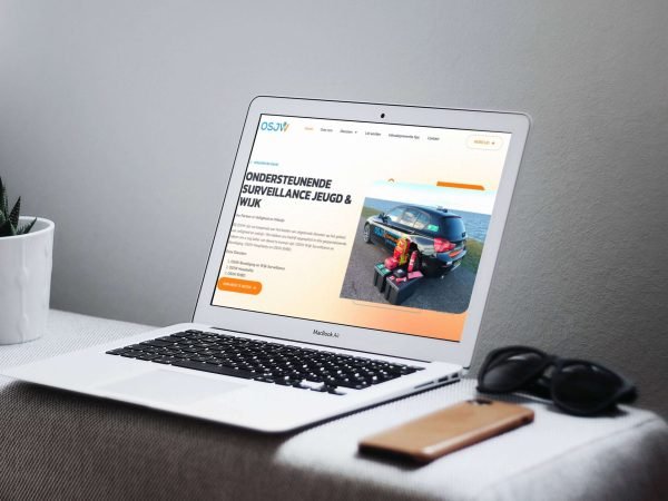 surveillance-website-mockup